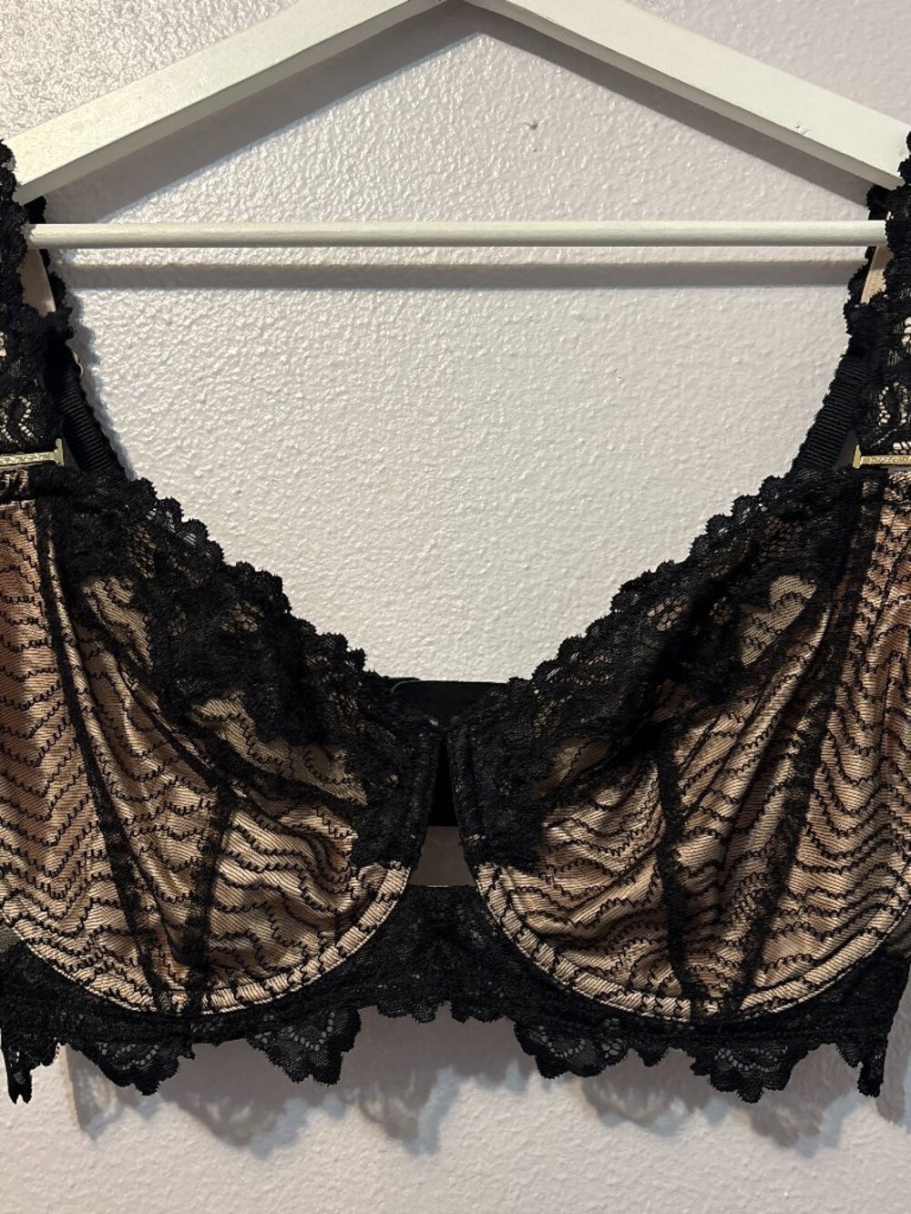Pleasure State VIP Black Nude Lace Underwire Bra 36G Luxury Designer P0203159